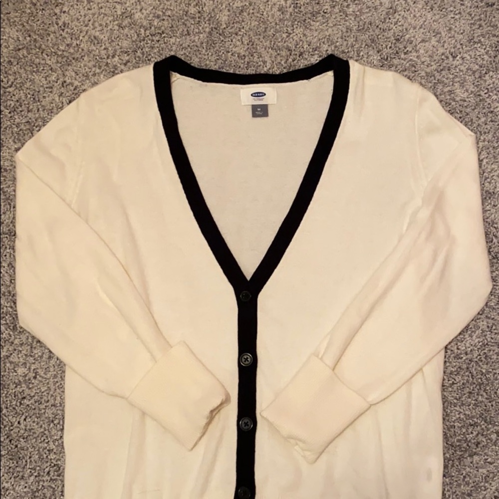 Old Navy White Button-Up Cardigan Size M